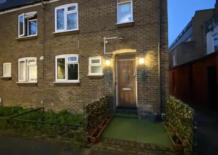 Comfy Bedrooms Near Euston Station - 1 Exmouth